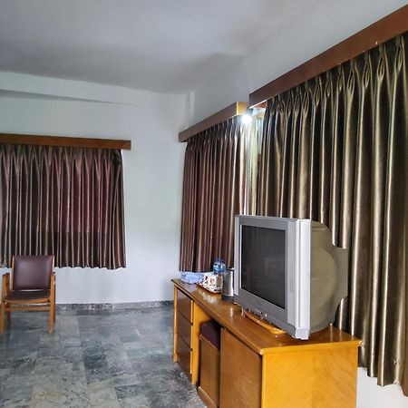 Hotel Kumala Samudra Cikakak Екстер'єр фото